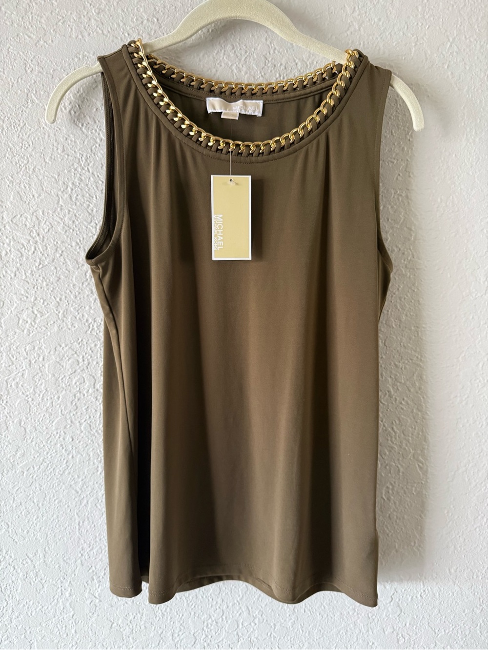 NWT Michael Michael Kors Olive Green Sleeveless Top Gold Chain Neck Line Size M